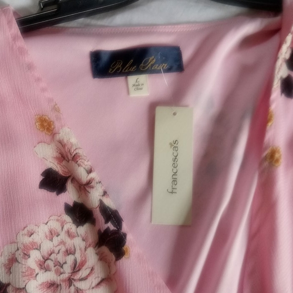 Pink - Picture 3 of 5